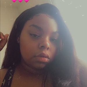 Meet your Posher, Jamesha